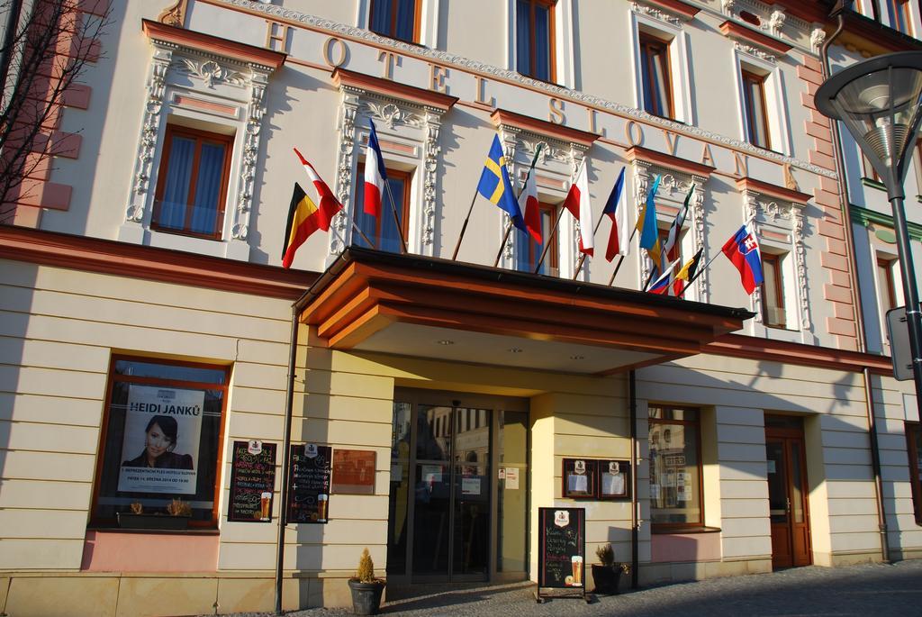 Hotel Slovan เยเซนิค ห้อง รูปภาพ