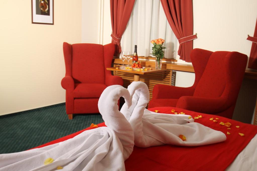 Hotel Slovan เยเซนิค ห้อง รูปภาพ