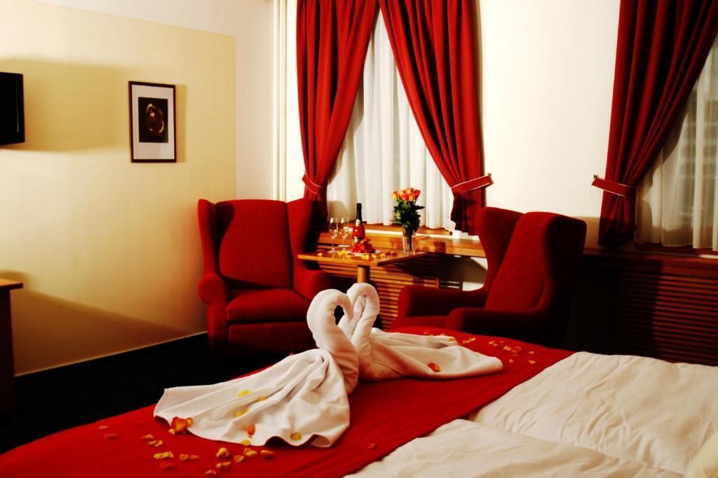 Hotel Slovan เยเซนิค ห้อง รูปภาพ